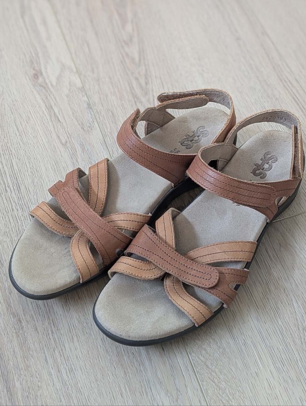 SAS Pier Sepia Tan Leather Comfort Sandals Women's Size 9 S Slim